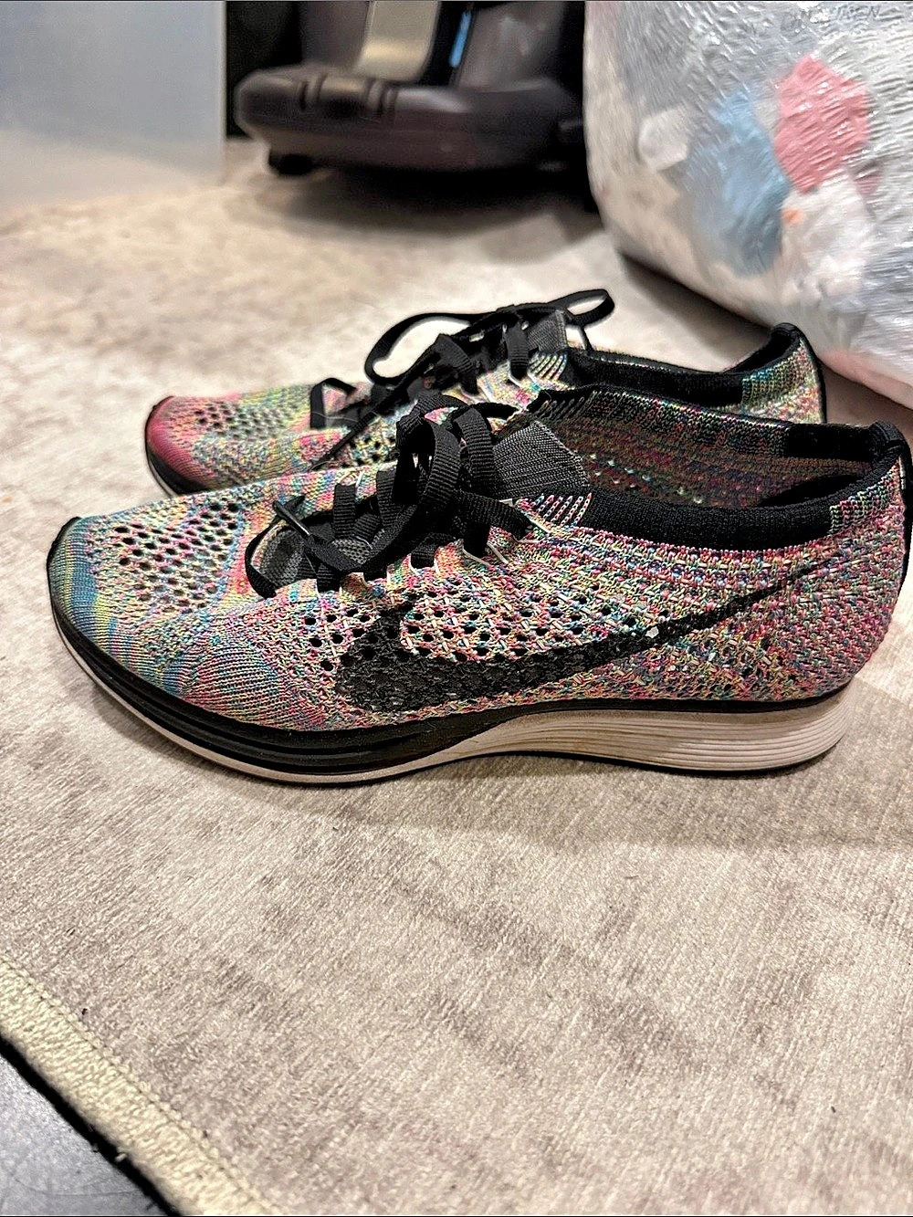 Nike Flyknit Racer Multicolor Sneakers